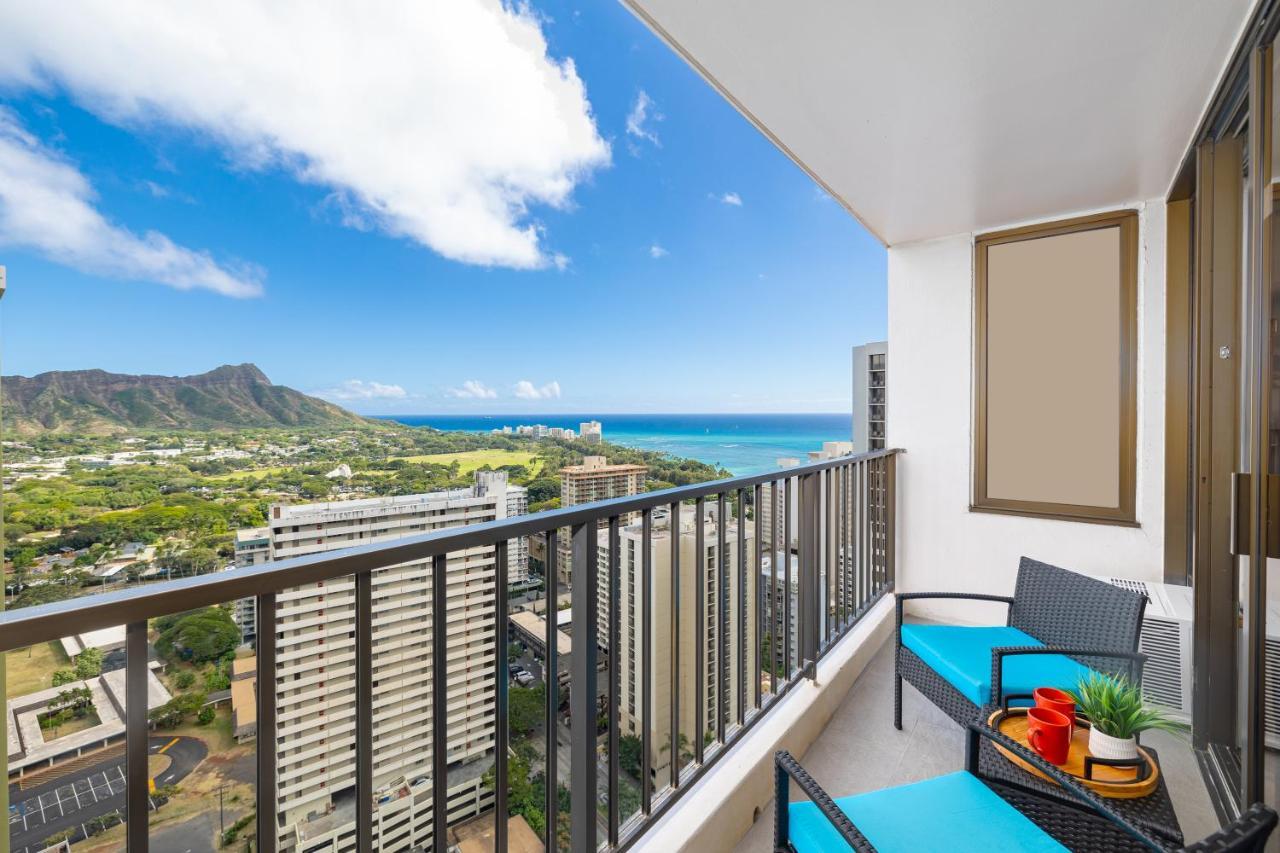 Ocean & Diamond Head Views - Near Beach - Parking! Honolulu Exteriér fotografie