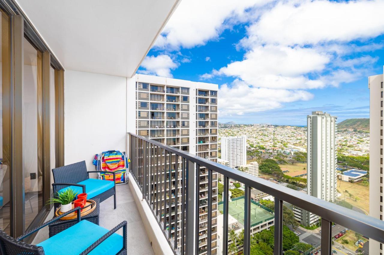 Ocean & Diamond Head Views - Near Beach - Parking! Honolulu Exteriér fotografie