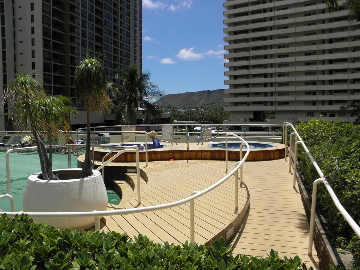 Ocean & Diamond Head Views - Near Beach - Parking! Honolulu Exteriér fotografie